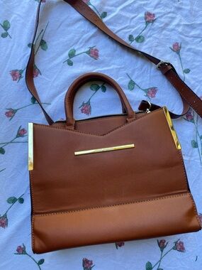 Steve Madden Brown Satchel/tote Purse with Gold-Tone Hardware